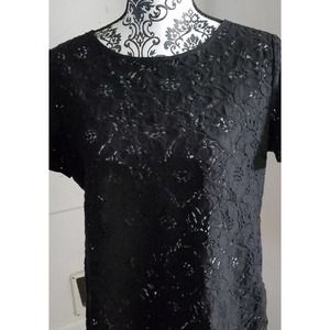 Ann Taylor LOFT black lace short-sleeved blouse
